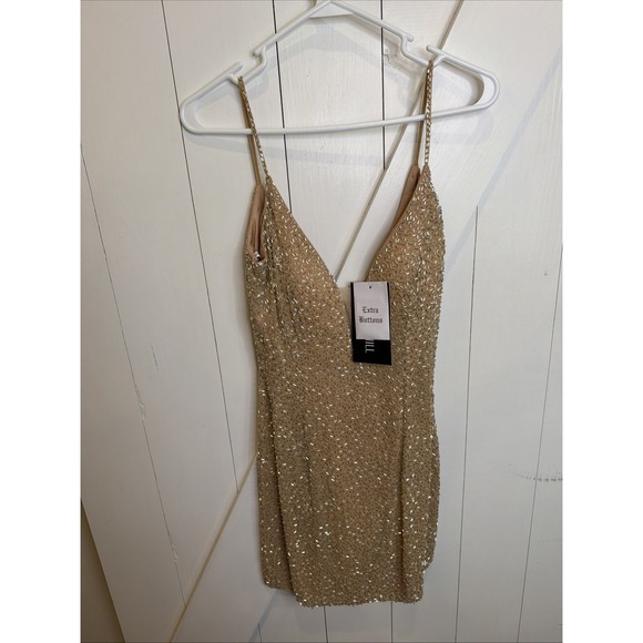 Sherri Hill Dresses & Skirts - Sherri  Hill dress Bugle Beaded Size 4 NWT Nude Short Mini Sexy Party Cruise
